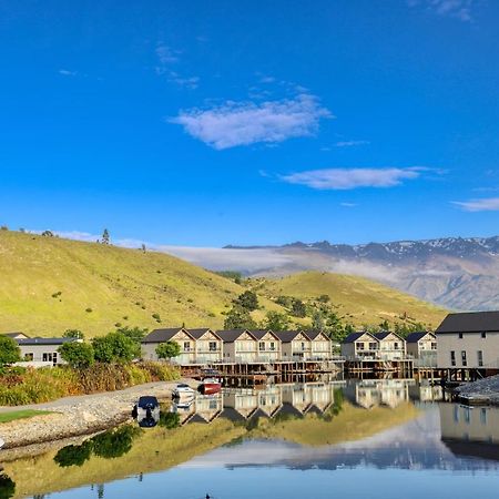 Marsden Lake Resort Central Otago Cromwell Exterior foto The village of Waimakariri